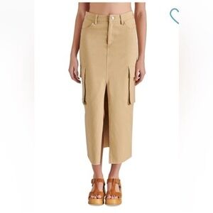 Steve Madden Tan Cargo Midi Skirt - No size tag - fits like a large